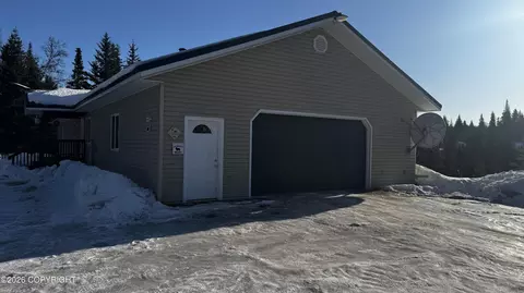 22690 Shady Dr, Ninilchik, AK 99639