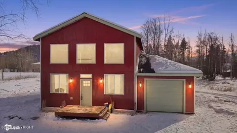 2171 S Spiro Dr, Palmer, AK 99645