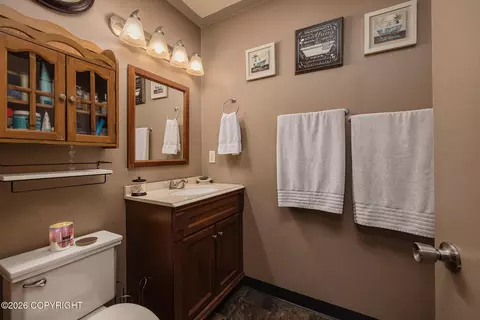Bath - 457 Dailey Ave # E22, Anchorage, AK 99515 photo 1 of 1