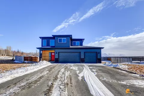 2231 S Crown View Cir, Wasilla, AK 99654
