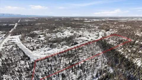 Tr D-2 Kenaka Bena Loop, Big Lake, AK 99654