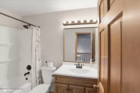 Bath - 22676 Sampson Dr, Chugiak, AK 99567 photo 3 of 4