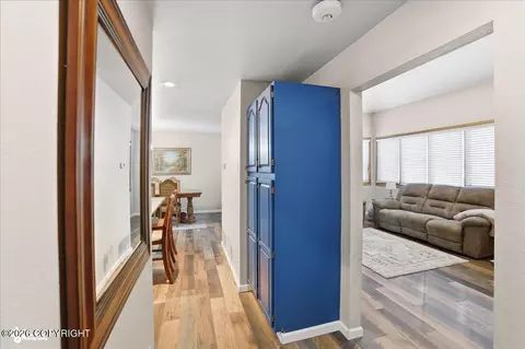 Entry Way - 22676 Sampson Dr, Chugiak, AK 99567 photo 2 of 7