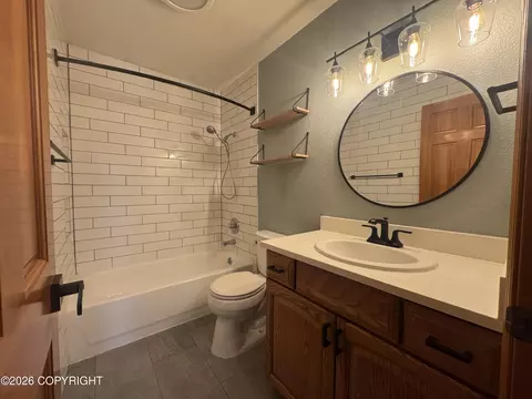 12631 Tanada Loop, Anchorage, AK 99516 photo 16