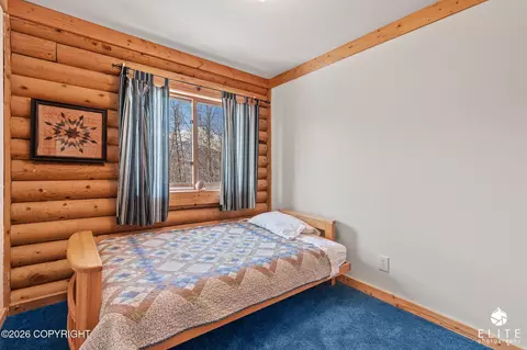 Bedroom - 25418 Eagle River Rd, Eagle River, AK 99577 photo 3 of 4