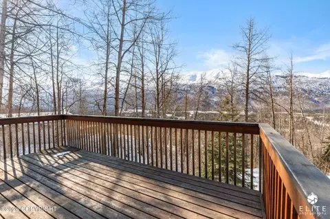 Exterior - 25418 Eagle River Rd, Eagle River, AK 99577 photo 4 of 7