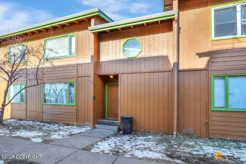 1516 Latouche St, Anchorage, AK 99501