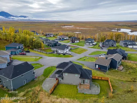 4949 E Chick Cir, Wasilla, AK 99654