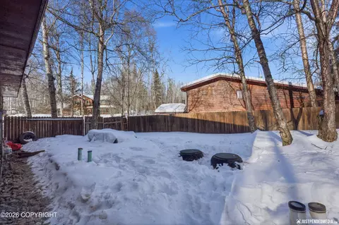 Exterior - 24419 Thunderbird Dr, Chugiak, AK 99567 photo 10 of 12