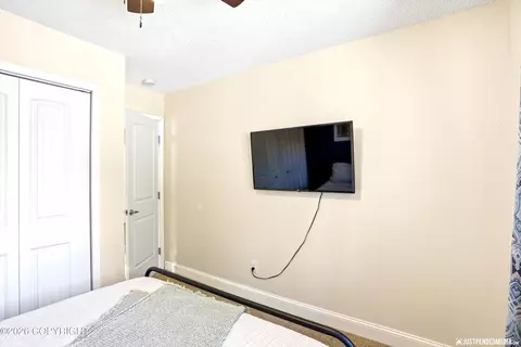Bedroom - 24419 Thunderbird Dr, Chugiak, AK 99567 photo 6 of 6