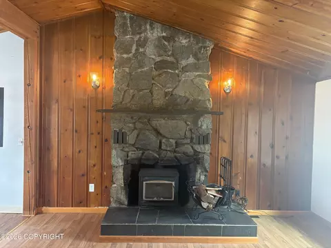 Living - 4106 Harrison St, Anchorage, AK 99503 photo 2 of 5