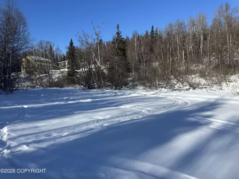 11 Unknown St, Eagle River, AK 99577