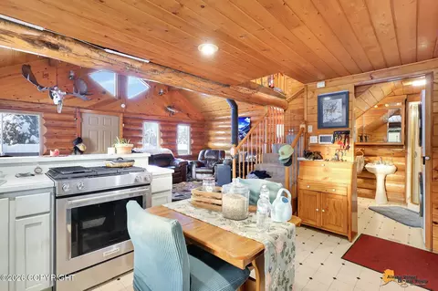 5002 S Kenaka Bena Loop, Big Lake, AK 99652 photo 6