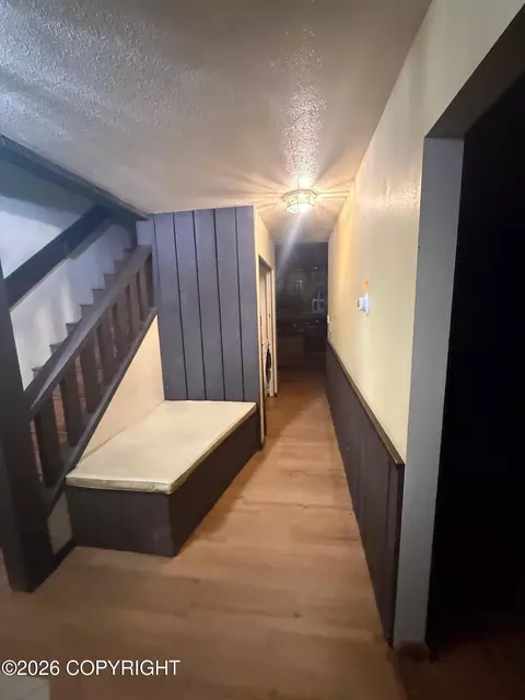 8111 Northview Dr, Anchorage, AK 99504