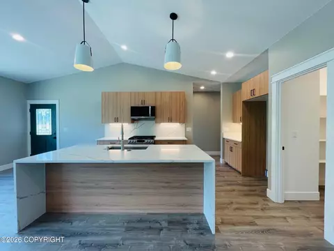 5741 S Gates St, Palmer, AK 99645