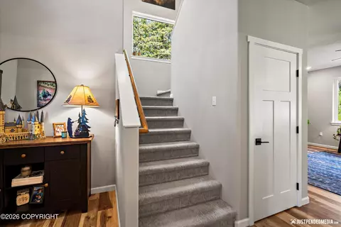 Entry Way - 27365 Vantage Ave, Eagle River, AK 99577 photo 3 of 8