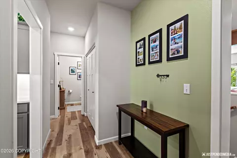 Entry Way - 27365 Vantage Ave, Eagle River, AK 99577 photo 5 of 8