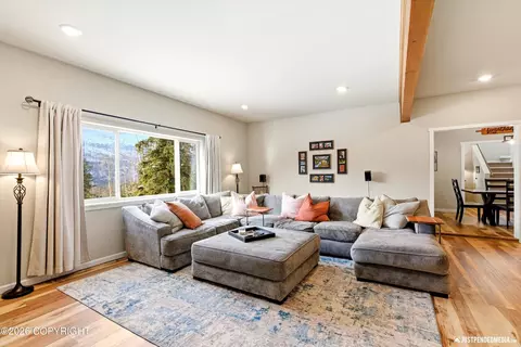 Living - 27365 Vantage Ave, Eagle River, AK 99577 photo 6 of 7