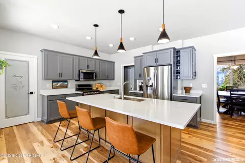 Kitchen - 27365 Vantage Ave, Eagle River, AK 99577 photo 2 of 5