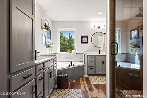 Bath - 27365 Vantage Ave, Eagle River, AK 99577 photo 5 of 10