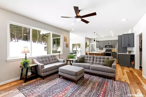 Living - 27365 Vantage Ave, Eagle River, AK 99577 photo 3 of 7