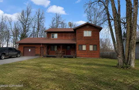 185 Hillcrest Ave, Soldotna, AK 99669