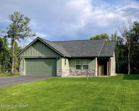 10280 E Spring Hill Cir, Palmer, AK 99645