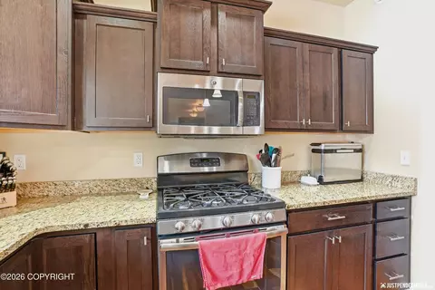 13137 Rosser Dr, Eagle River, AK 99577 photo 16
