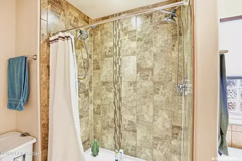 13137 Rosser Dr, Eagle River, AK 99577 photo 31