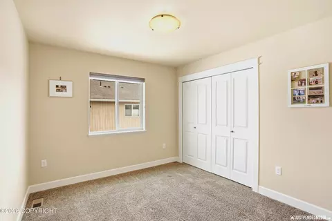 13137 Rosser Dr, Eagle River, AK 99577 photo 9