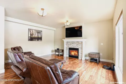 13137 Rosser Dr, Eagle River, AK 99577 photo 24