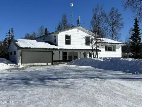 52890 Kingery Rd, Nikiskinorth Kenai, AK 99635