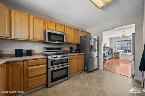 Kitchen - 2005 Casey Cusack Loop, Anchorage, AK 99515 photo 7 of 8