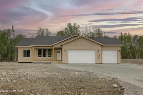 L19 B1 N Endless Circle, Palmer, AK 99645