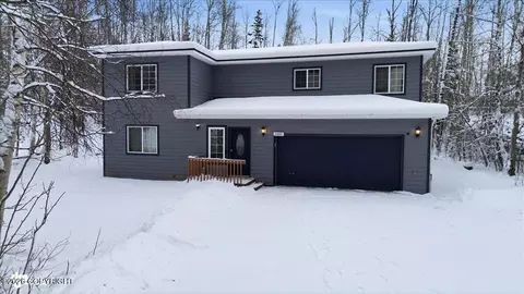 6880 W Werner Dr, Wasilla, AK 99623