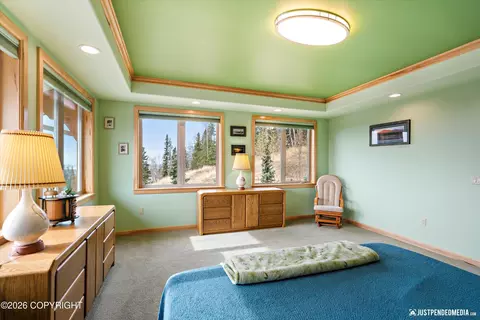 Bedroom - 18455 Mccrary Rd, Eagle River, AK 99577 photo 2 of 8