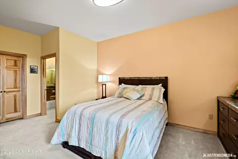 Bedroom - 18455 Mccrary Rd, Eagle River, AK 99577 photo 8 of 8