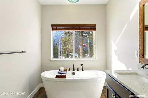 Bath - 25413 Mc Intyre Rd, Eagle River, AK 99577 photo 2 of 7