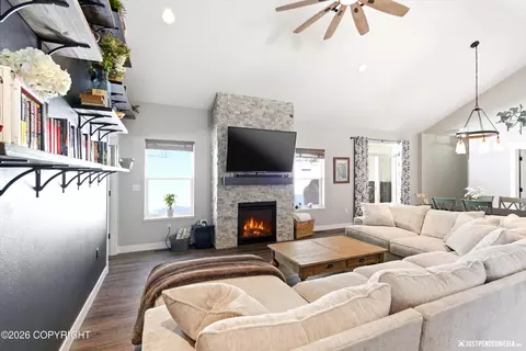 Living - 25413 Mc Intyre Rd, Eagle River, AK 99577 photo 2 of 4