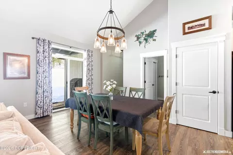 Dining - 25413 Mc Intyre Rd, Eagle River, AK 99577 photo 1 of 2