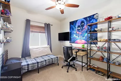 Bedroom - 25413 Mc Intyre Rd, Eagle River, AK 99577 photo 6 of 7