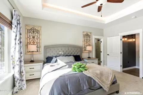 Bedroom - 25413 Mc Intyre Rd, Eagle River, AK 99577 photo 3 of 7