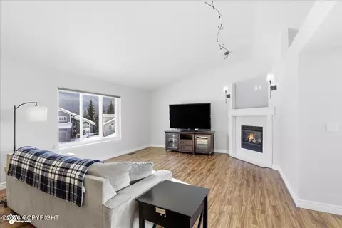 19311 Trail Bay Dr, Eagle River, AK 99577 photo 12