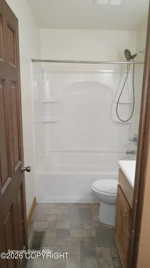 Bath - 11301 Bridger Cir, Eagle River, AK 99577 photo 2 of 2