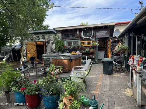 Exterior - 3208 Oregon Dr, Anchorage, AK 99517 photo 4 of 22