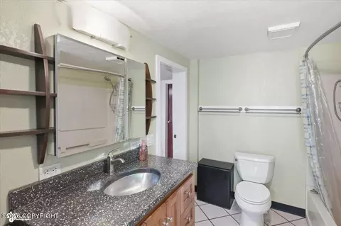Bath - 3208 Oregon Dr, Anchorage, AK 99517 photo 1 of 1