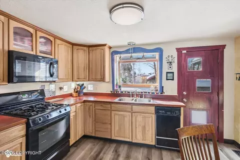 Kitchen - 3208 Oregon Dr, Anchorage, AK 99517 photo 1 of 4