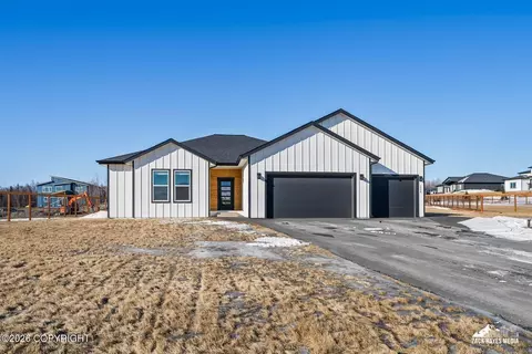 2408 S Sunrise View Cir, Palmer, AK 99645