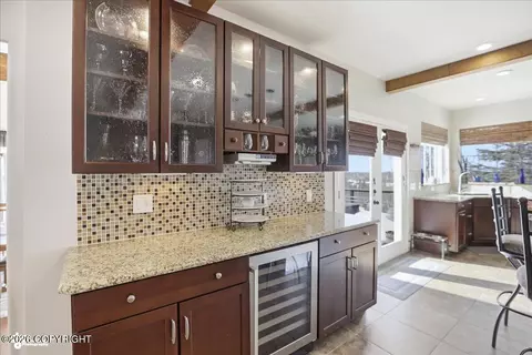 Kitchen - 18651 Caspian Ct, Eagle River, AK 99577 photo 4 of 6