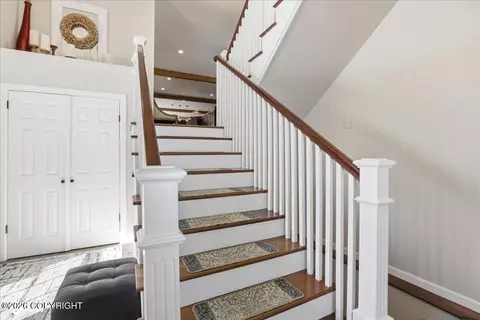 Entry Way - 18651 Caspian Ct, Eagle River, AK 99577 photo 3 of 5